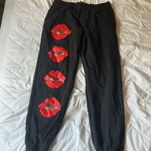 The kid LAROI end of the world tour sweatpants large